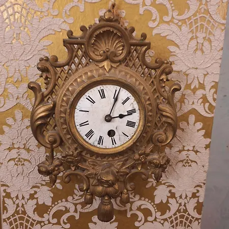 In A Writer's 19th Century Calea Victoriei Vila