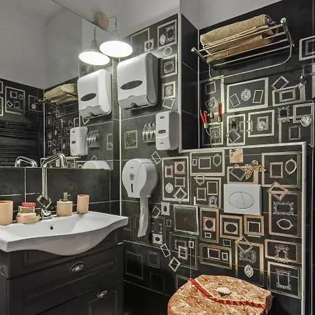 Creative Retreat And Artist Haven Bohemian On Calea Victoriei