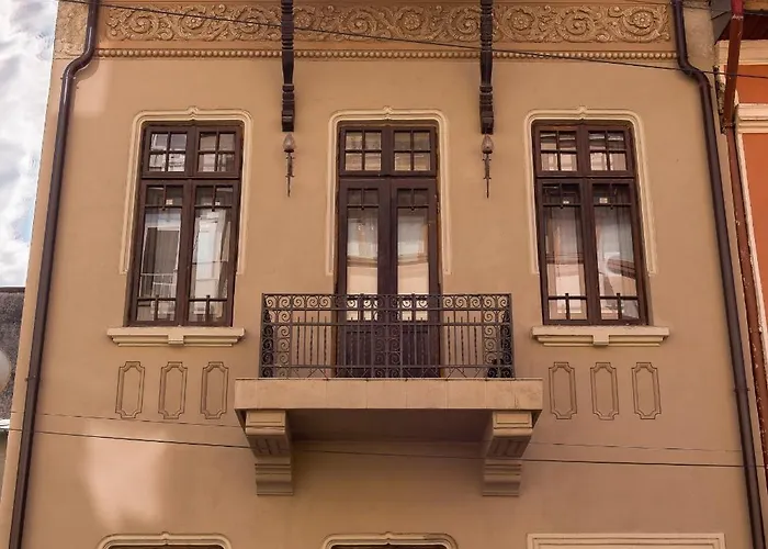 Creative Retreat And Artist Haven Bohemian On Calea Victoriei Villa